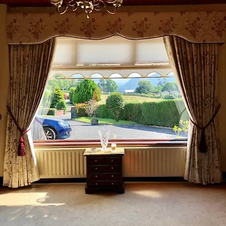 Cedar House And Country house Killarney